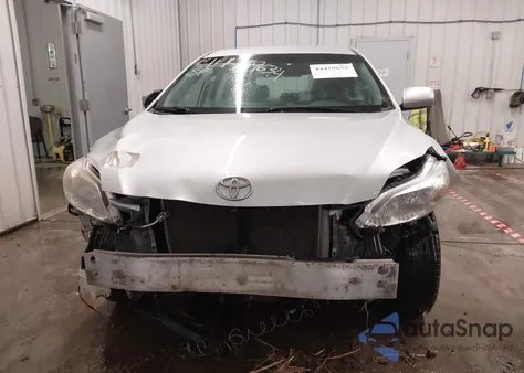 2009 Toyota Matrix z USA, uszkodzony, nr VIN 2T1KU40E39C074841